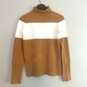 Low turtleneck sweater size medium